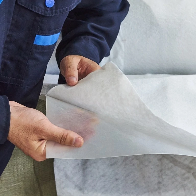 7 Crucial Benefits of Using Nonwoven Materials in Geomembrane Production